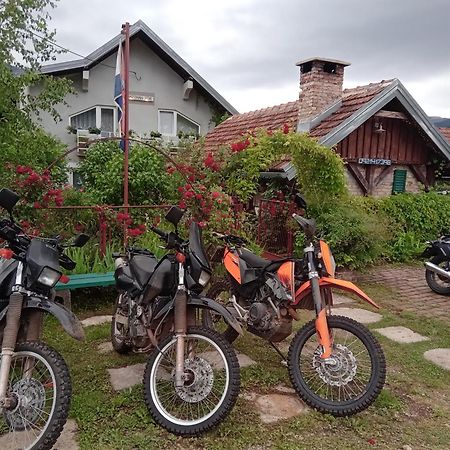 Apartman Ada Gračac Dış mekan fotoğraf