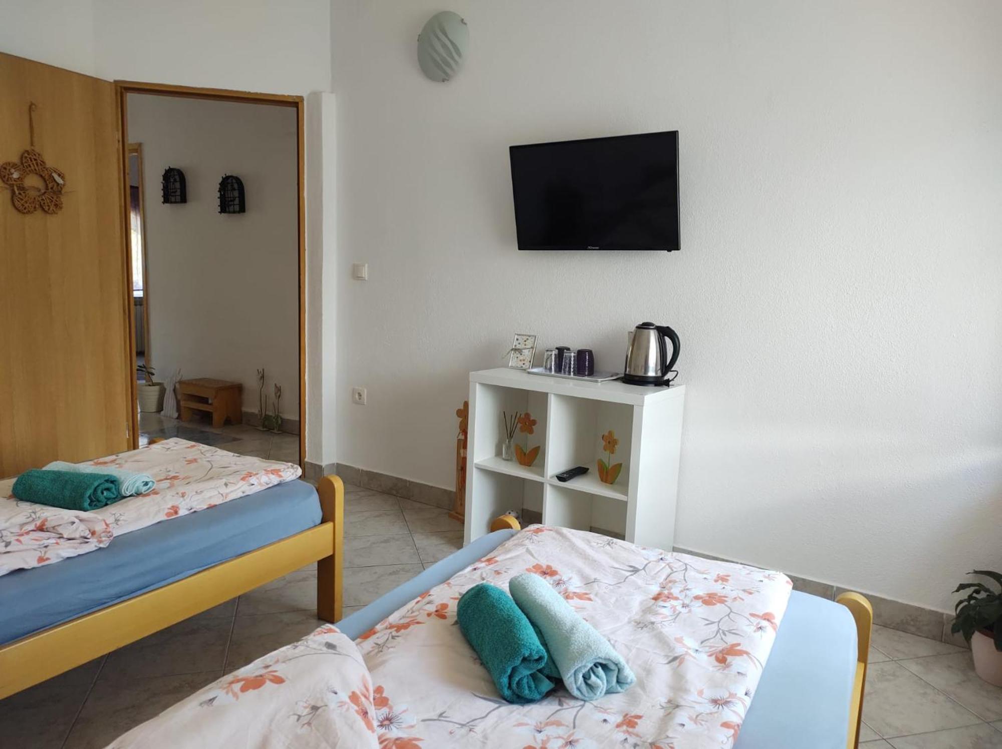 Apartman Ada Gračac Oda fotoğraf