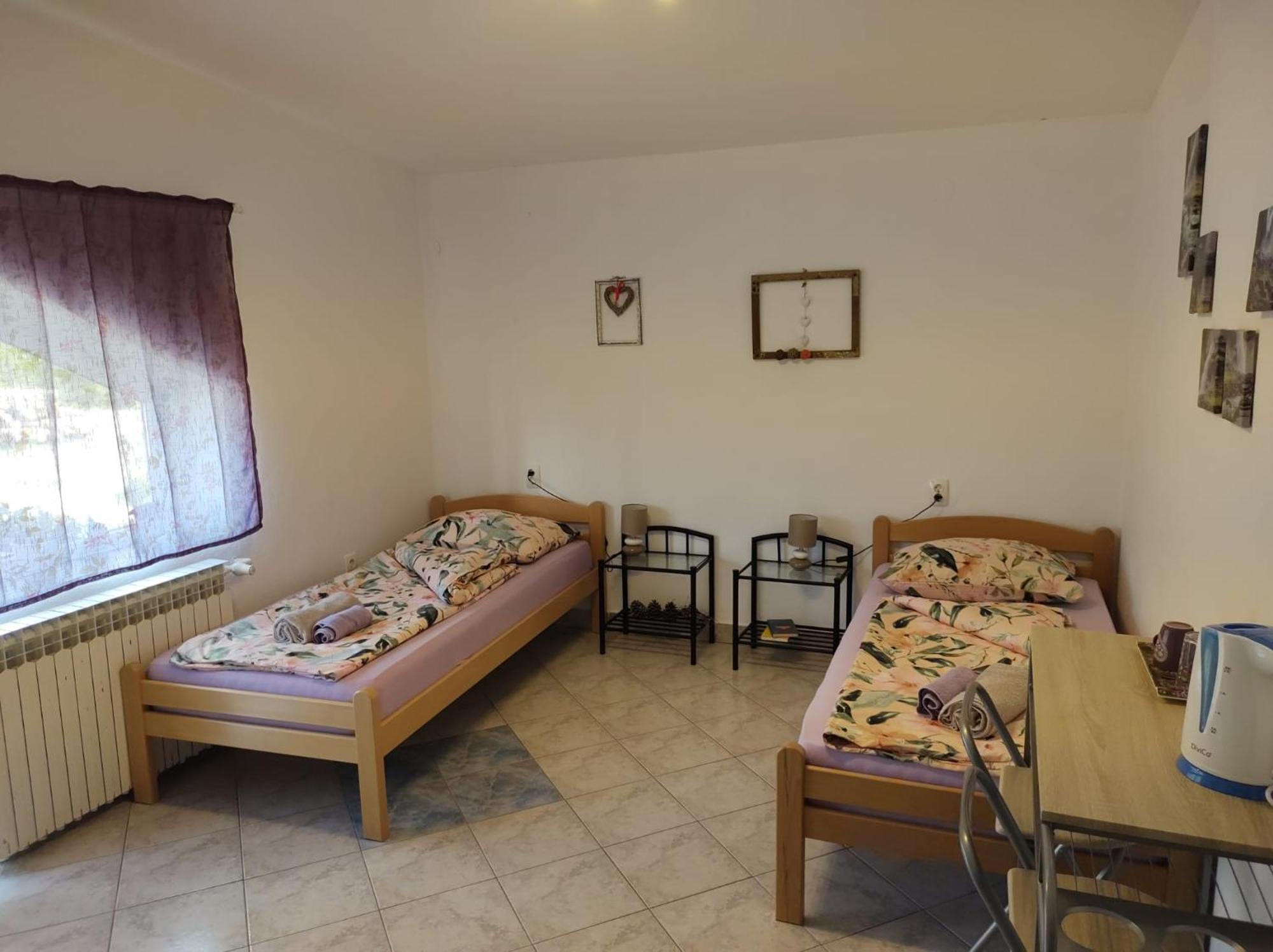 Apartman Ada Gračac Oda fotoğraf
